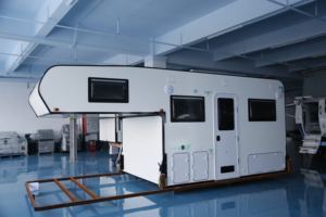 Meilleures ventes : <span class=keywords><strong>Camping</strong></span>-<span class=keywords><strong>car</strong></span> pick-up à coque rigide avec salle de bain, cuisine et espace repas, léger et durable pour le <span class=keywords><strong>camping</strong></span> en plein air - Product Image 2