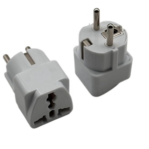 Reisaansluiting Europese Universele Wereldreisadapter EU Stekker - Product Image 1