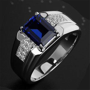 Bague pour homme en saphir bleu avec diamants pavés, design géométrique, bijoux fins pour tous les jours - Product Image 3