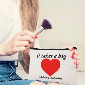 Biểu Tượng Tùy Chỉnh Lớn Cá Nhân Vải Hình Trái Tim In Ấn Bông Trang Điểm Túi Du Lịch Sang Trọng Mỹ Phẩm <span class=keywords><strong>Pouch</strong></span> Túi Cho Phụ Nữ - Product Image 5