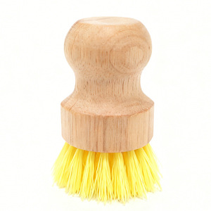 Cepillo de madera Chef Season Show con cerdas amarillas para fregar ollas y sartenes, herramienta de limpieza de cocina - Product Image 1