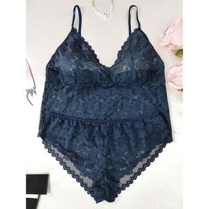Conjunto de Lencería Sexy y Transparente para Mujer con Top Halter y Encaje, Estilo Europeo y Americano - Product Image 6