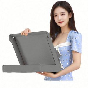 Caja de Regalo de Cartón Rígido con Cierre Magnético Negro, Laminación UV Mate Personalizada, Ventana de PVC para Empaque de Extensiones de Cabello - Product Image 2