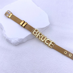 Bracelets Initiales au Design Élégant et Moderne, Cadeaux Personnalisés et Fabrication de Bijoux, Bracelet Lettre Bulle Personnalisé - Product Image 3