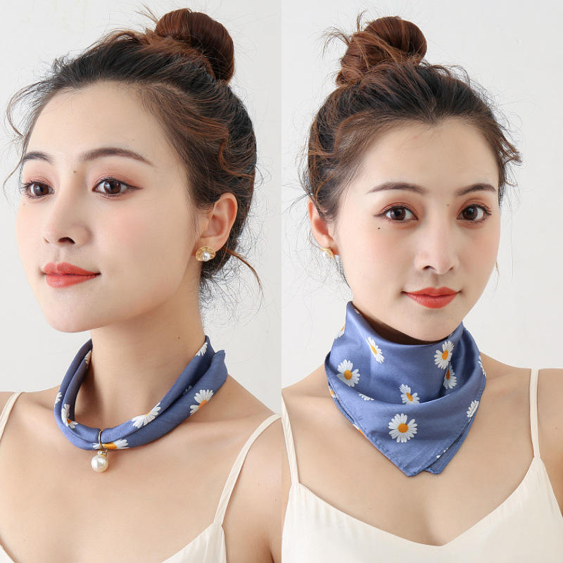 Blue daisy 25cm*25cm4