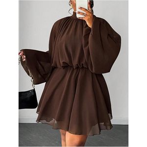 Robe de cocktail grande taille pour femme, manches longues, froncée, fluide, col montant, taille empire, coupe trapèze, en mousseline, élégante, pour invitée de mariage d'automne - Product Image 4