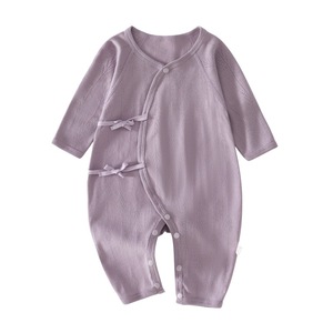 Ropita de Bebé, 100% Algodón Tejido, Unisex, Recién Nacido, 0-3 Meses, Conjunto de Primavera/Verano - Product Image 5