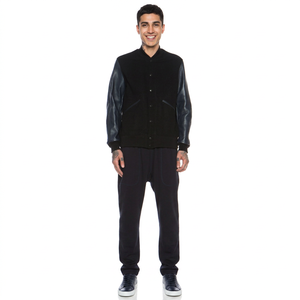 Chaqueta Varsity para Hombre, 100% Algodón, Cuello Alto, Logotipo Frontal, Transpirable, Diseño Universitario de Primera Calidad - Product Image 1