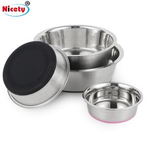 Mangkuk Makanan dan Air Anjing Silikon Modern Portabel 14/18/22/26cm Dasar Anti Selip Baja Tahan Karat untuk Anjing Besar saat Bepergian - Product Image 1