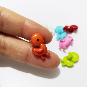 Ưa Thích Dễ Thương Hot Bán Chân Claw Chân Xe Train Động Vật Thiết Kế Nhựa ABS Nút Cho Trẻ Em Quần Áo - Product Image 2