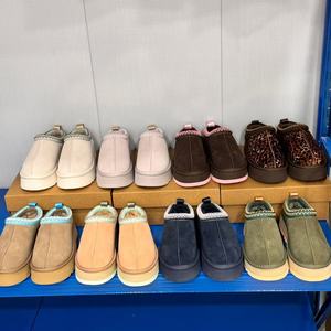 Chaussures d'hiver et d'automne pour femmes, à semelle épaisse, en laine matelassée, chaudes, décontractées, de créateur, une pièce, pour l'extérieur, avec doublure en peluche, en coton. - Product Image 1