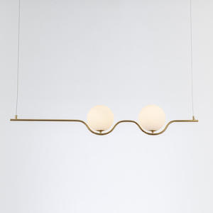 Lámpara colgante LED de araña de oro Lámpara de cristal de ópalo de metal dorado para uso doméstico - Product Image 1