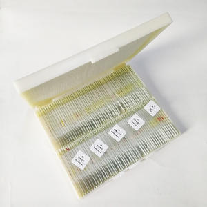 Ensemble <span class=keywords><strong>de</strong></span> 50 Lames Microscopiques Mixtes en Plastique et Verre pour l'Enseignement et la Recherche Scolaire, Lames Préparées - Product Image 3