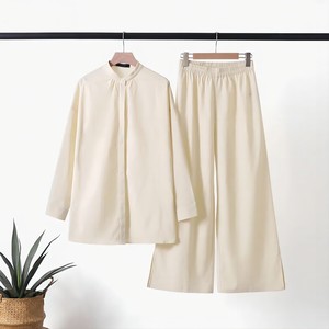 Abito a due pezzi da <span class=keywords><strong>donna</strong></span> di tendenza vestiti 2025 abiti turchi da <span class=keywords><strong>donna</strong></span> Top in tinta unita e <span class=keywords><strong>pantaloni</strong></span> larghi - Product Image 3