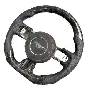 Accessoires Mustang en fibre de carbone forgés FR Accessoires d'intérieur de volant Ford Car <span class=keywords><strong>2015</strong></span> 2016 2017 - Product Image 1