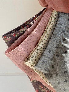 Pantaloni per bambine, leggings elasticizzati slim autunnali, eleganti, per neonati e bambini, in cotone con stampa a stelle, 2-8 anni - Product Image 5