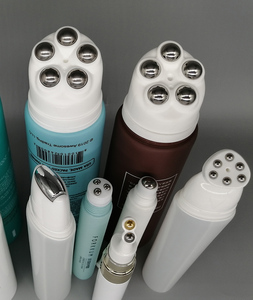 Rỗng Son Bóng Son Dưỡng Cuộn Trên Chai Ống <span class=keywords><strong>Container</strong></span> Tinh Dầu Con Lăn Ống Nhựa Thiết Lập Với Quả Bóng Thép Không Gỉ - Product Image 3