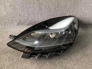 Pour <span class=keywords><strong>Tesla</strong></span> Nouveau modèle Y modèle <span class=keywords><strong>3</strong></span> 12V <span class=keywords><strong>LED</strong></span> 2021-2024 Assemblage de phare de voiture transparent de type matrice - Product Image 3