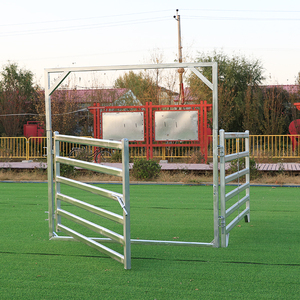 Panneau de clôture de cheval avec abris de toit en tôle à nervures - Product Image 6