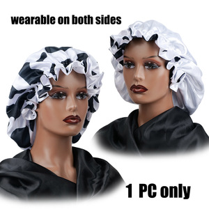 <span class=keywords><strong>หมวก</strong></span>คลุมผมซาตินแบบยืดหยุ่นสำหรับผู้หญิง ลายวัวพิมพ์สองชั้นแบบกำหนดเอง ยี่ห้อ SOLPOP สำหรับ<span class=keywords><strong>ใส่</strong></span>นอน - Product Image 1