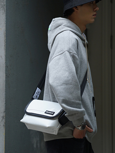 Borsa a Tracolla in Tela Cerata Riciclata Impermeabile Antistatica Stile Freitag in Pelle PVC Abrasiva Personalizzata - Product Image 6