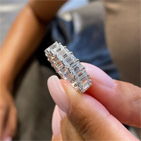 Bague solitaire en diamant de laboratoire de 1 carat certifiée IGI Alliance en or massif 14 carats
