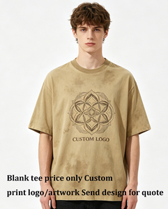 Camiseta de Manga Corta Holgada con Estilo Desgastado y Estampado Grande Personalizado de Diseño Vintage - Product Image 1