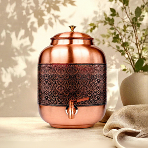 Distributeur d'eau en cuivre pur avec robinet, Matka artisanal martelé et gravé, Récipient de stockage d'eau ayurvédique pour la maison et le bureau - Product Image 5