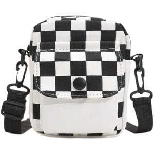 Vente en gros Mini sac à bandoulière en toile à carreaux pour femmes Petit téléphone portable Messenger avec chaîne Lettre Bouton Décoration Prix bon marché - Product Image 2