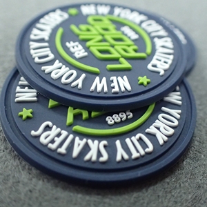 Nhiều Phong Cách Dập Nổi Vá Đầy Màu Sắc Mềm <span class=keywords><strong>Silicon</strong></span> PVC Huy Hiệu 3D Cao Su Truyền Nhiệt Logo Silicone Tùy Chỉnh Nhãn - Product Image 2