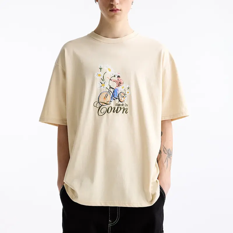 Özel erkek Tshirt klasik Embroidered işlemeli Tee rahat grafik baskılı işlemeli erkek t-shirtü