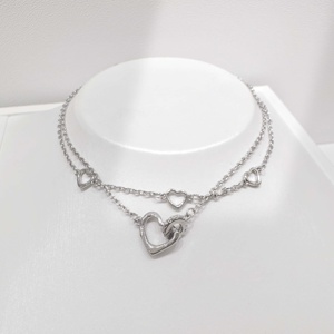 Pulsera de plata de ley 925 con circonita y baño de oro de 18k, diseño de mariposa y trébol de cuatro hojas, personalizable, moderna, para mujer. - Product Image 3