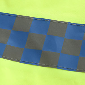 معطف مطر للبالغين عالي الجودة خفيف الوزن من قماش أكسفورد مقاوم للماء مع شعار مخصص عاكس للضوء من الفئة 3 حسب معايير ANSI - Product Image 4