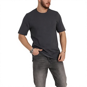 T-shirt décontracté pour homme à manches courtes avec logo personnalisé sur le devant, écologique, pour l'entraînement, 100 % coton, élastique, options de tailles plus grandes disponibles, 180 g - Product Image 1