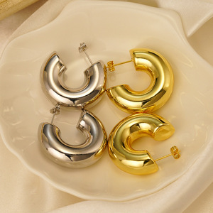 Orecchini a Cerchio Geometrici a Forma di U, Eleganti e Lucidi in Stile Francese, Gioielli per Donne, Uso Quotidiano, Outfit da Festa, Regalo - Product Image 1