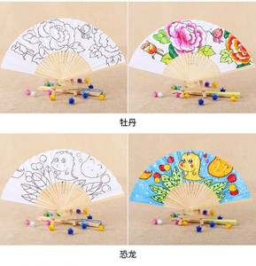 Abanico Plegable de Bambú con Imitación de Seda Negra, Diseño Elegante con Pintura Artística Folclórica, para Festivales, Bodas, Fiestas y Regalos Empresariales - Product Image 3