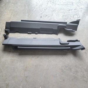 Lexus แถบบังโคลนด้านบน53806-60090 53805-60100อะไหล่สำหรับ LX570 2016 - Product Image 1