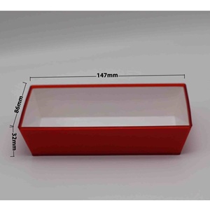 Plato de Plástico Bicolor Rojo y Blanco de Calidad para Catering de Aerolíneas con Diseño Apilable, Material para Servicio de Comidas a Bordo - Product Image 2