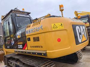 Excavatrice 20 tonnes pour petits chantiers d'excavation, modèle CAT 320D d'occasion, excavatrice sur chenilles Caterpillar du Japon pour la ferme - Product Image 5
