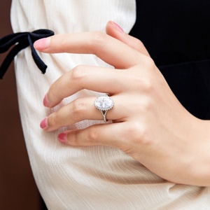 Anillo de Compromiso de Plata de Ley 925 con Diseño Clásico, Recién Llegado, Estilo Vintage, Chapado en Rodio, con Circonita Cúbica, Engaste Invisible para Bodas y Fiestas - Product Image 5