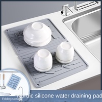 Accessoires de cuisine pliables modernes résistants à la chaleur, plat de Table en Silicone, tapis à séchage rapide avec rainures