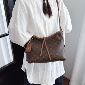 Vente en gros de sacs à main de luxe rétro avec lettres pour femmes sacs à bandoulière de marque connue de créateur fourre-tout de qualité supérieure - Product Image 4