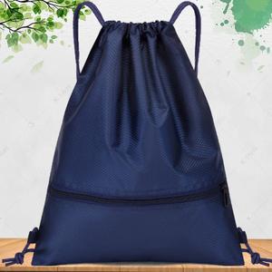 לוגו מותאם אישית מכירות פוליאסטר שרוך תיק ניילון חדר כושר נעלי כדורסל חוף תרמיל גב ספורט - Product Image 2