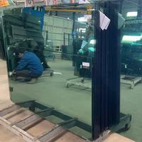 Verre trempé OEM en gros, haute dureté, résistant aux chocs, creux, décoratif, pour dessus de table et panneaux de construction