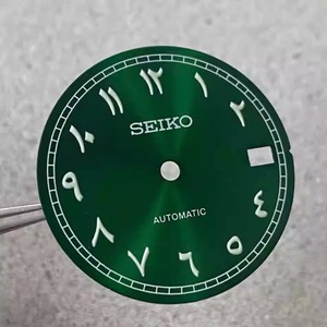 Reloj de Lujo con Movimiento Automático NH35NH36, Esfera Verde de 28.5mm con Patrón Solar Luminoso, Números Romanos, Caja de Metal Revestida, Ligero - Product Image 6