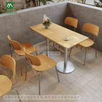 Ensemble table et chaises de style minimaliste durable, structure métallique, mobilier commercial pour café, restauration rapide