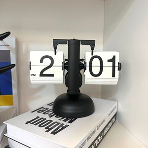 Retro lật bàn đồng hồ tự động chuyển trang thiết kế với ABS hiển thị loại kỹ thuật số làm bằng nhựa bền cho trở lại trường học - Product Image 3