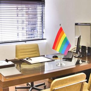 สินค้าขายดี จัดส่งตรง อุปกรณ์ตกแต่งธงสีรุ้งสำหรับงานไพรด์เกย์ คุณภาพพรีเมียม สำหรับ LGBTQ ธงตั้งโต๊ะแบบถือ - Product Image 4