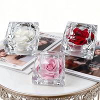 Boîte à fleurs en roses éternelles et en acrylique pour fiançailles romantiques, vente en gros, pour les cadeaux de Noël, du Nouvel An et de la Saint-Valentin