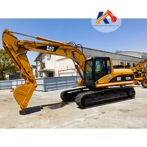 Excavatrice Caterpillar 320CL d'occasion, modèle 2021, bon état, 20 tonnes, pelle hydraulique avec moteur, boîte de vitesses et pompe japonais. - Product Image 1